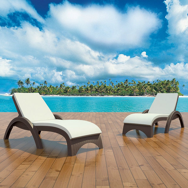 Fiji Sunlounger