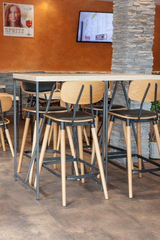 Felix Barstool – Ply Seat