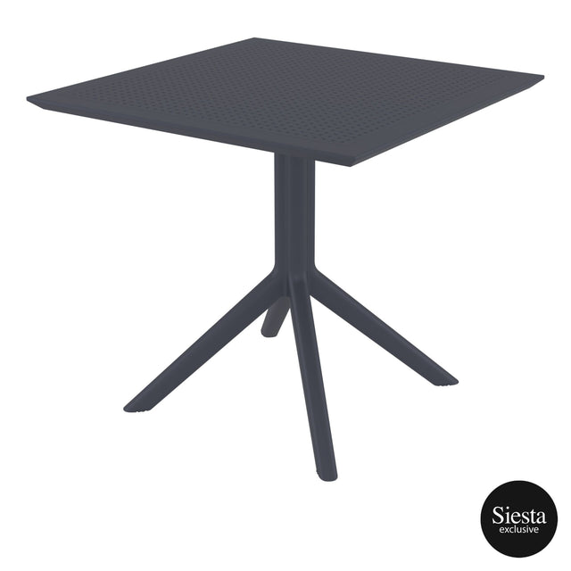 Sky 3 Seat Outdoor Table Setting